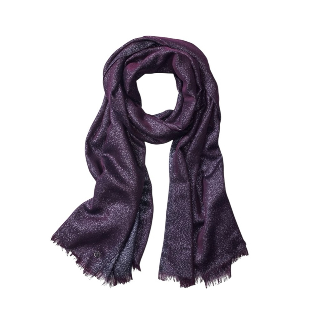 NWT Calvin Klein Women’s Elegant Lightweight Metallic Evening Wrap Scarf‎ Gift